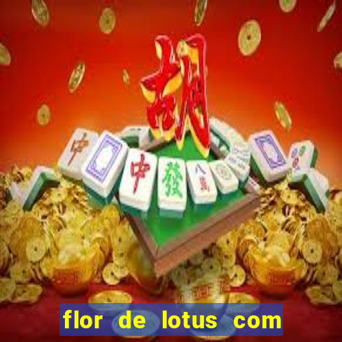 flor de lotus com lua tatuagem